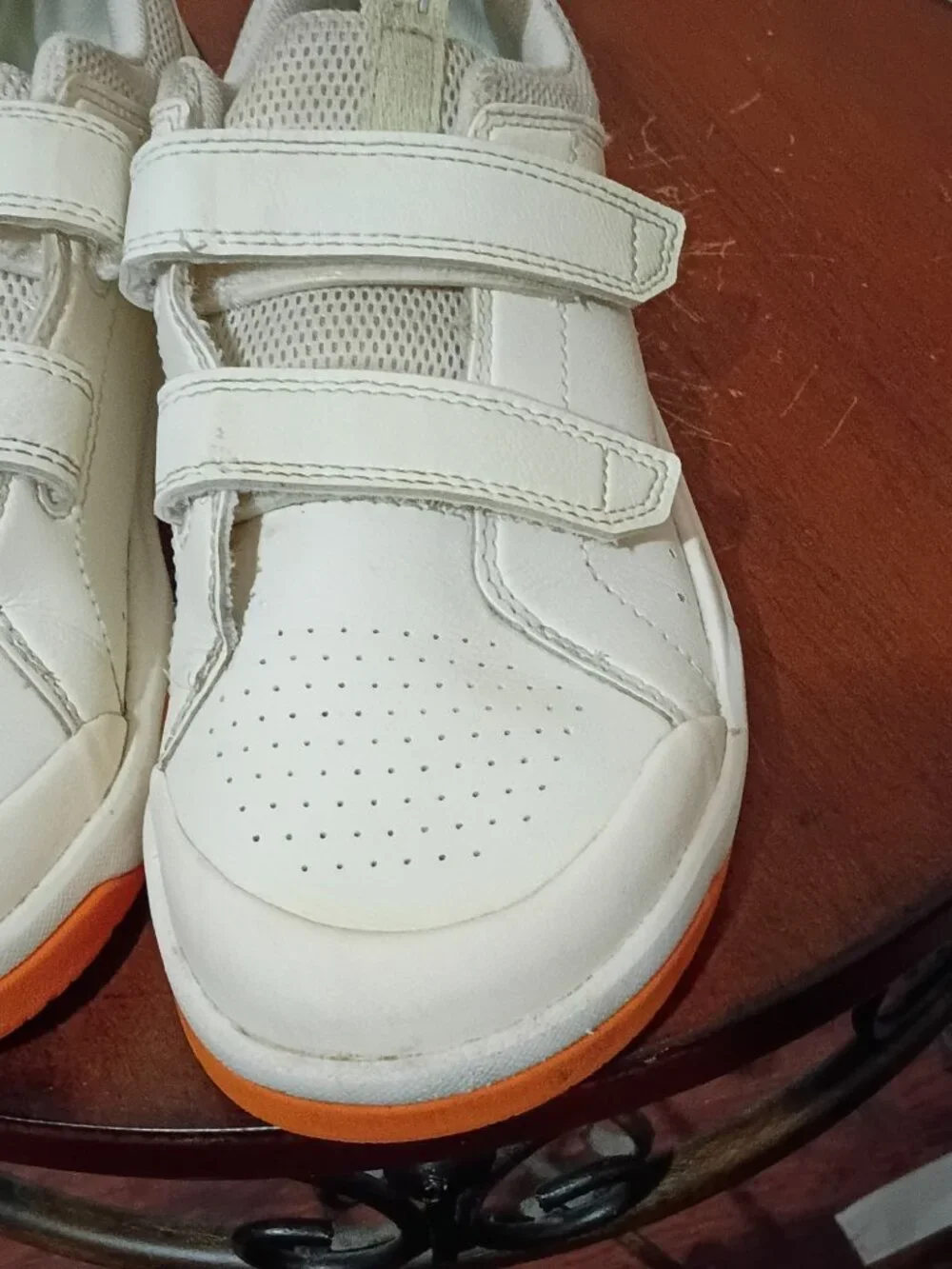 On THE ROGER Kids Ivory Orange Shoes Hook and Loop Kids Size K3